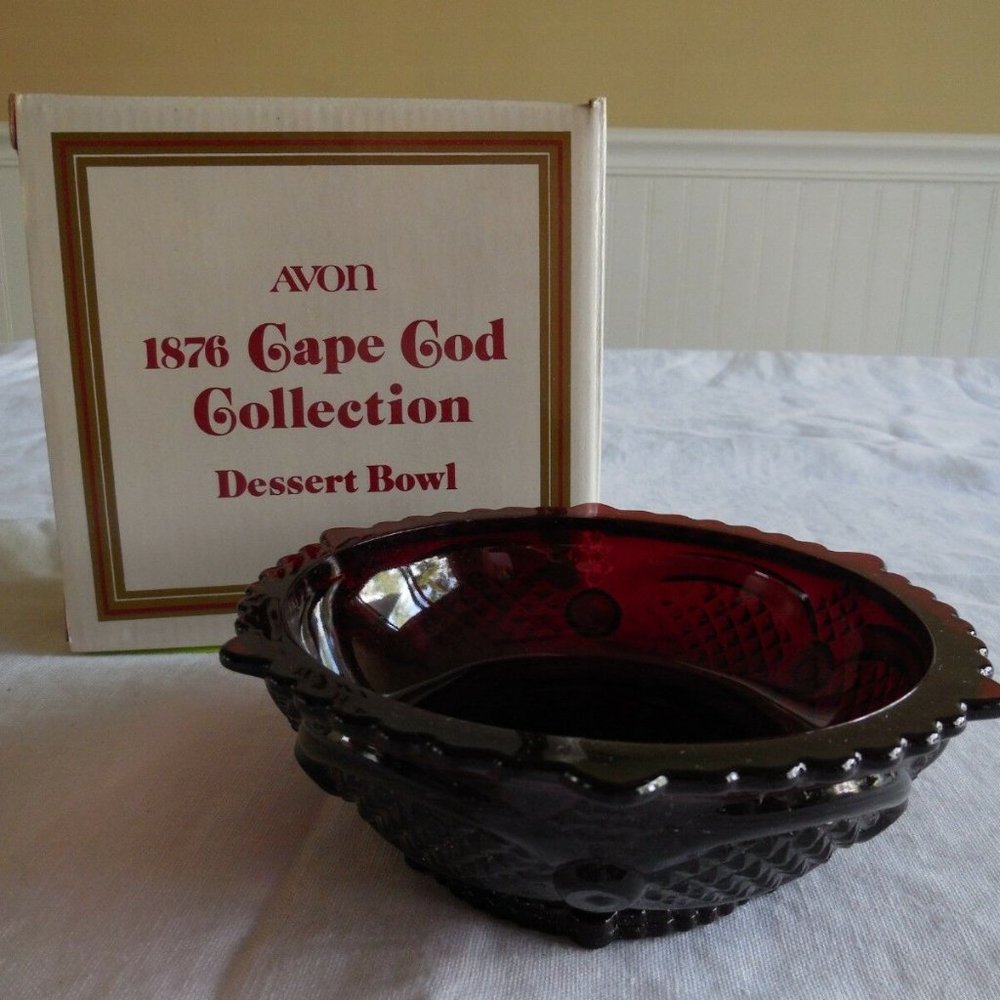 Avon 1976 Ruby Cape Cod Collection Dessert Bowl